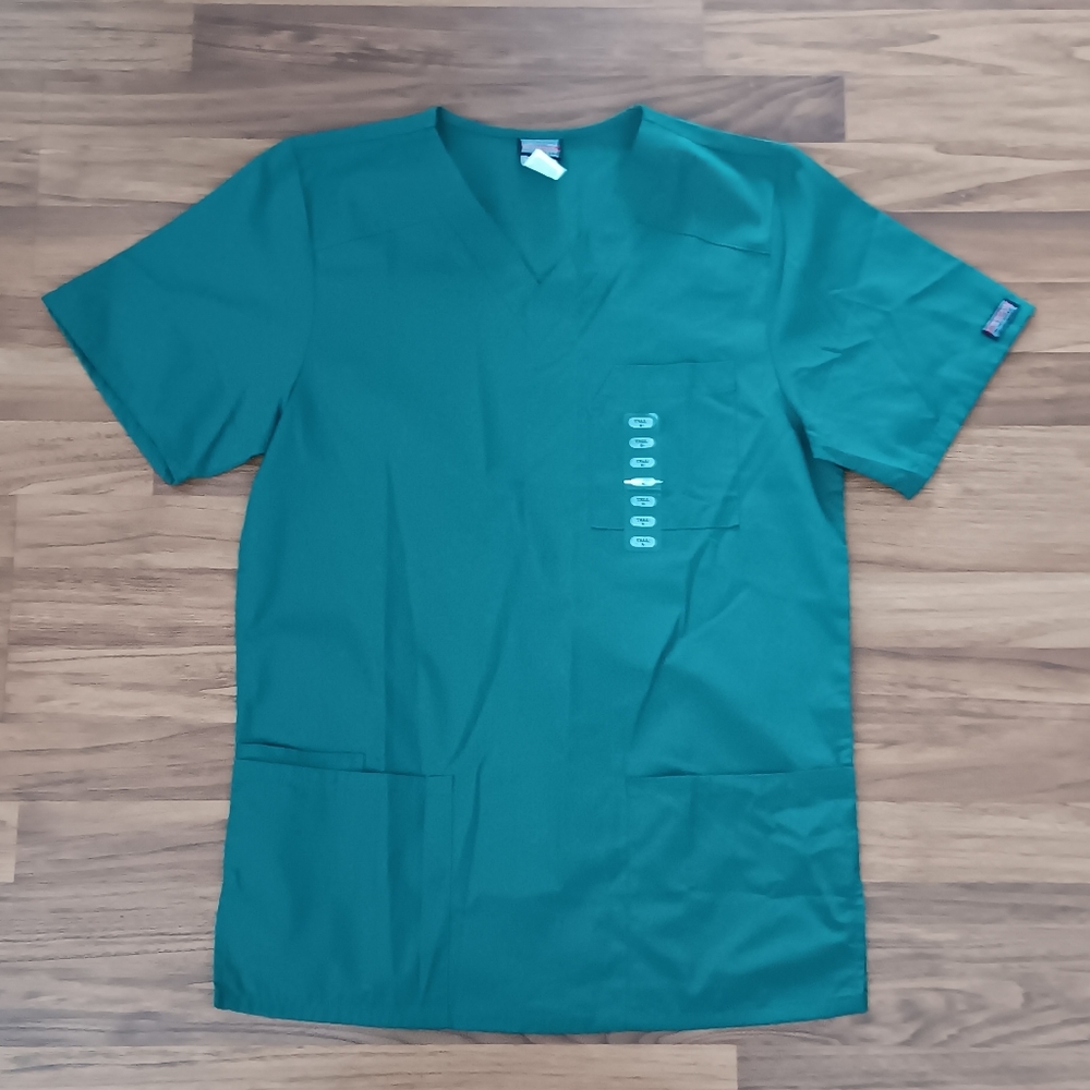 CHEROKEE SIZE SMALL TALL  GREEN SCRUB TOP SHIRT.